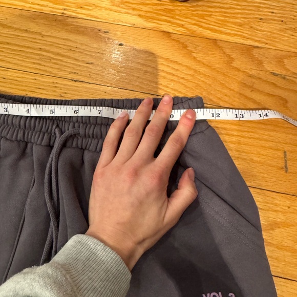 White fox the label volume 3 offstage sweatpants charcoal grey - Picture 7 of 7